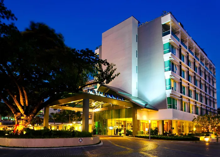 Royal Princess Larn Luang - Sha Extra Hotel