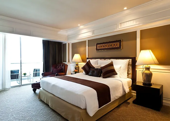 Royal Princess Larn Luang - Sha Extra