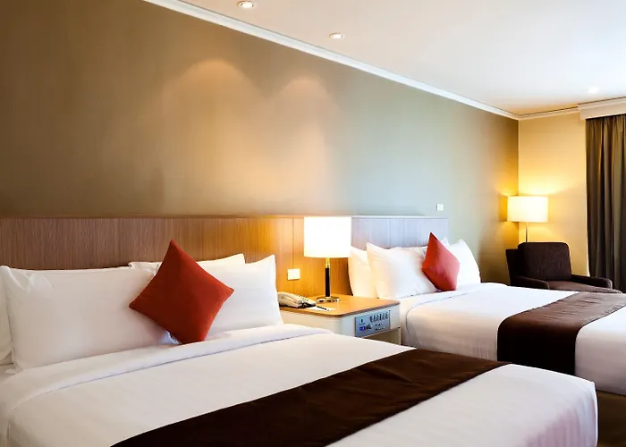 Royal Princess Larn Luang - Sha Extra 4*