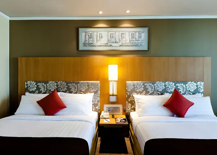 Royal Princess Larn Luang - Sha Extra