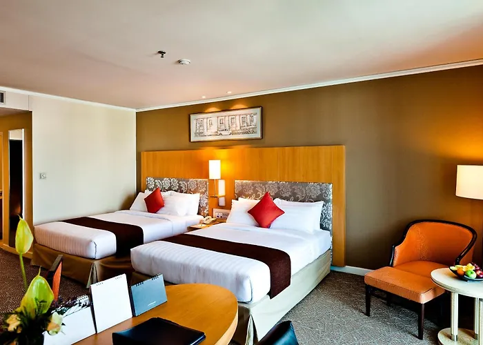 Royal Princess Larn Luang - Sha Extra 4*