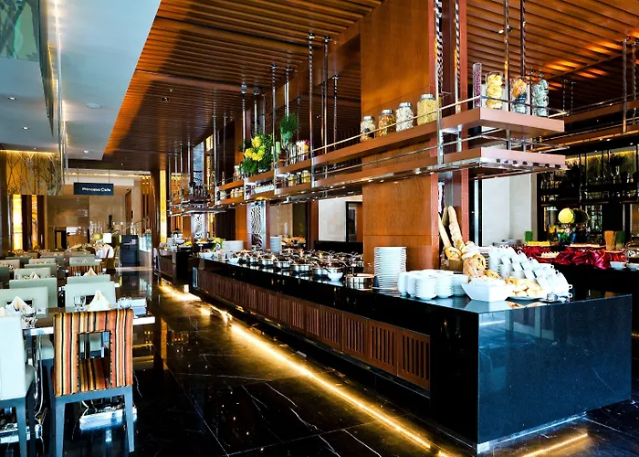 Hotel Royal Princess Larn Luang - Sha Extra Bangkok