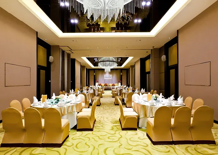 Royal Princess Larn Luang - Sha Extra 4*