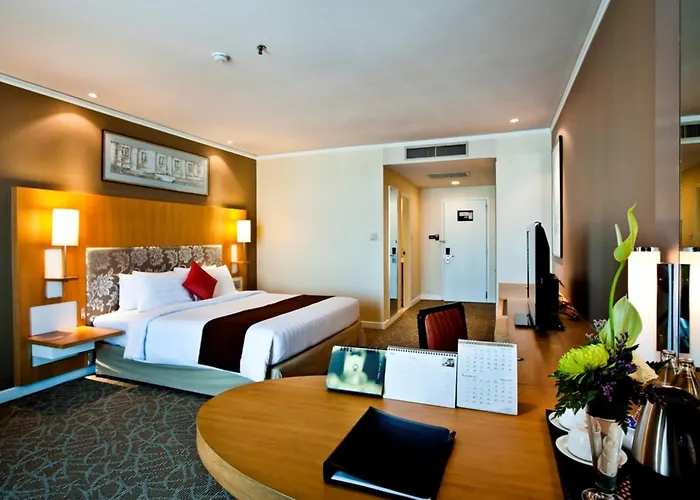 Royal Princess Larn Luang - Sha Extra Hotel